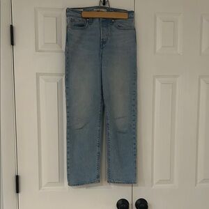 Levi's Wedgie Straight Ankle Jeans size 25 with 25" inseam
